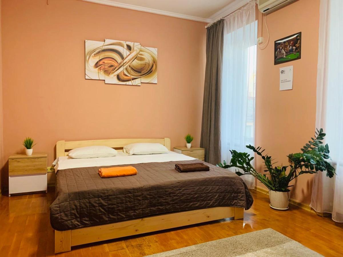 Хостел Friends House Odessa Exterior foto