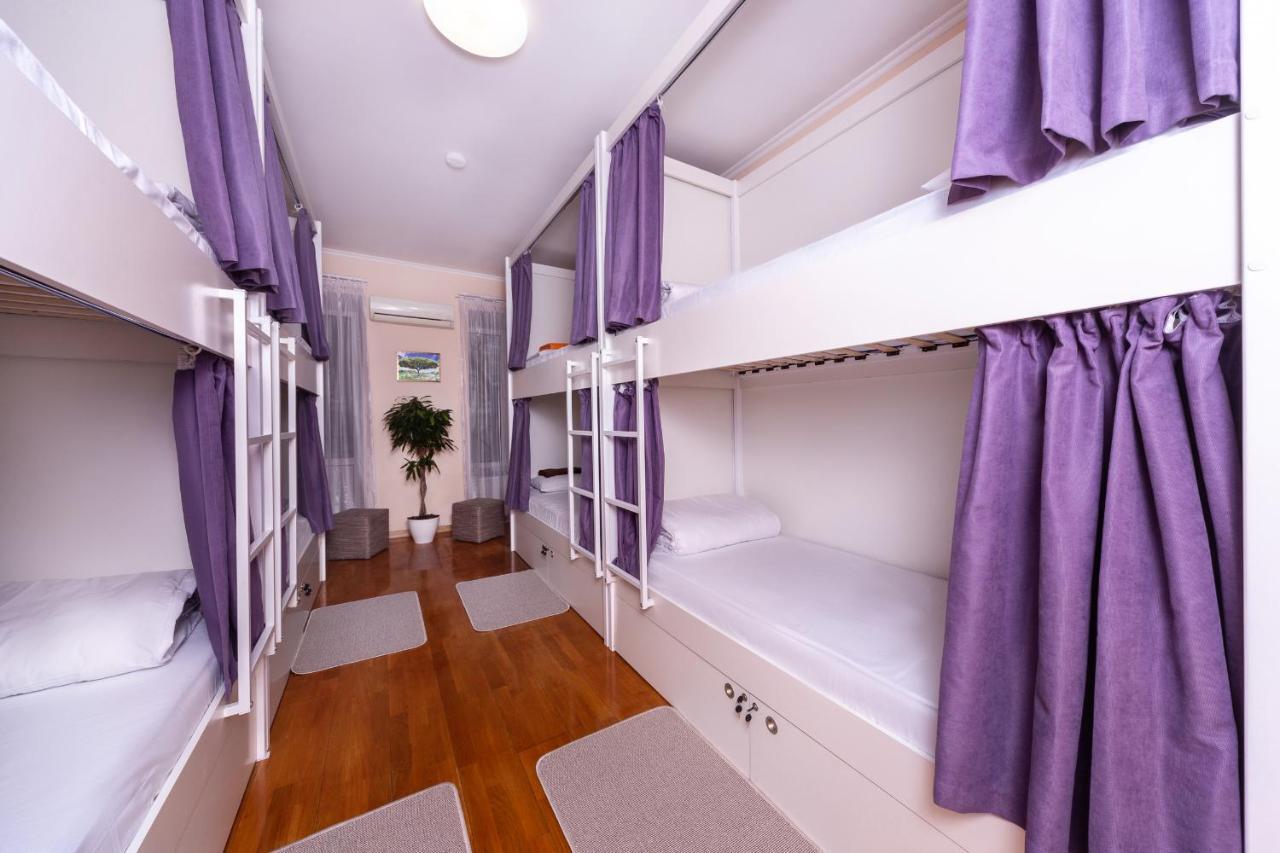 Хостел Friends House Odessa Exterior foto